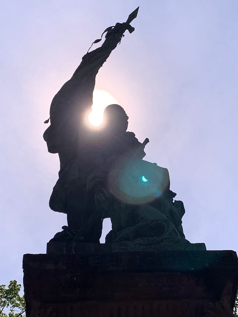 zeitgenössische Dichtung, aktuelle Poesie, zeitgemäße Verskunst, moderne Versdichtung, zeitgenössisches Dichtwerk, Vers, Reim, Poesie, Reimgedicht, reimloses Gedicht, Verskunst, Lyrik, herausragende Verse, exzellente Poesie, begeisternde Gedichte, erstklassige Dichtung, Spitzenlyrik, ausgezeichnete Verse, Meisterwerke der Lyrik