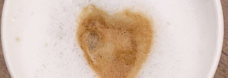 No-Haiku: Dieb Gedicht: Heimlich, wie ein Dieb, schleich ich mich in dein Herz. Du spürt mich kaum, nur einen kleinen Stich. Eine große Sehnsucht kommt zu dir.