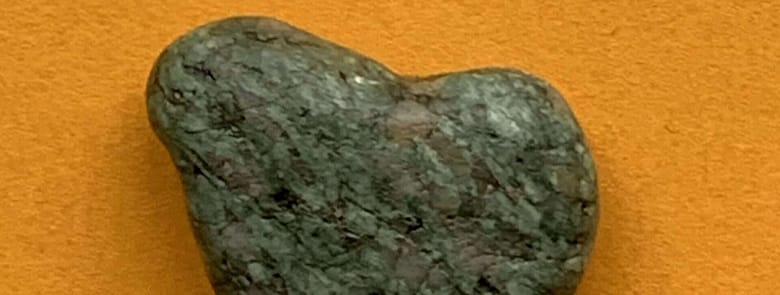 gedicht: Du bist die Liebe, Du bist die Zärtlichkeit in meinem Leben. Ohne Dich wäre es nicht Liebe und schon gar nicht Zärtlichkeit.